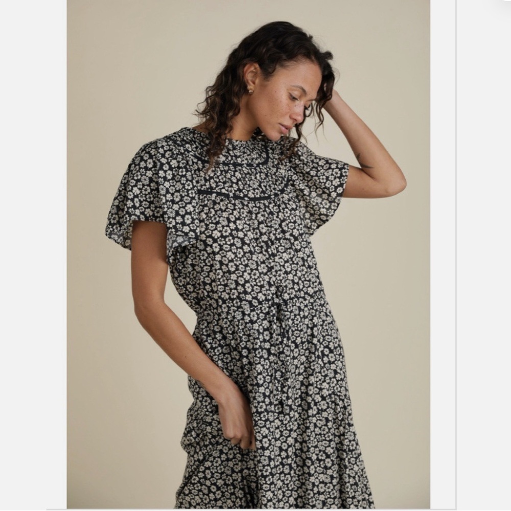 Trovata Nancy Ink Floral Midi Dress Large - Picture 2 of 10